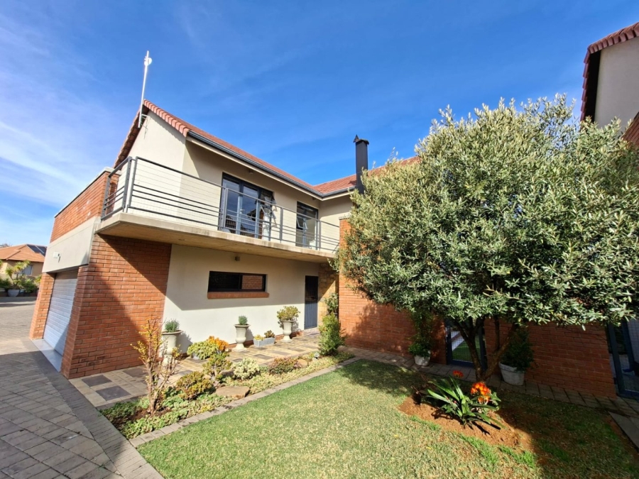 3 Bedroom Property for Sale in Wild Olive Estate Free State